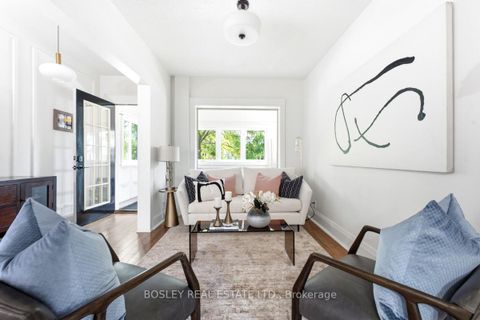 Photo 8 at 308 Springdale Boulevard, East York, Toronto