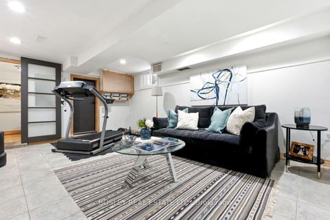 Photo 27 at 308 Springdale Boulevard, East York, Toronto