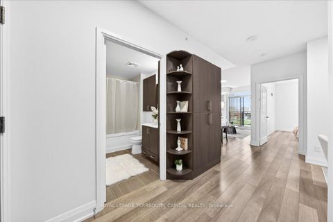 Photo 4 at 510 - 85 North Park Road, Beverley Glen, Vaughan