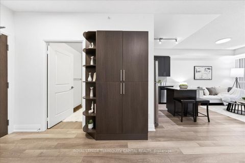 Photo 5 at 510 - 85 North Park Road, Beverley Glen, Vaughan