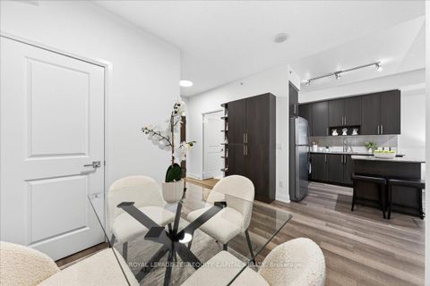 Photo 10 at 510 - 85 North Park Road, Beverley Glen, Vaughan