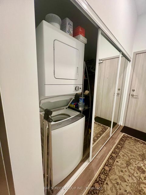 Photo 6 at 102 - 75 Canterbury Place, Willowdale West, Toronto