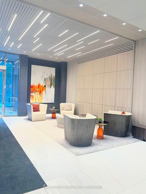 Photo 13 at 102 - 75 Canterbury Place, Willowdale West, Toronto