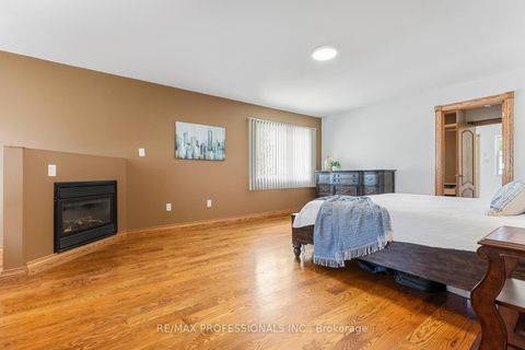 Photo 14 at 152 Evans Avenue, Mimico, Toronto