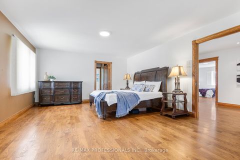 Photo 15 at 152 Evans Avenue, Mimico, Toronto