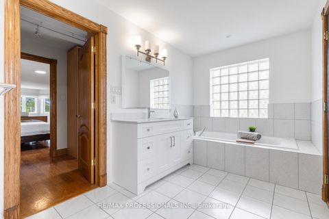 Photo 18 at 152 Evans Avenue, Mimico, Toronto