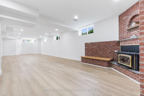 Photo 30 at 152 Evans Avenue, Mimico, Toronto