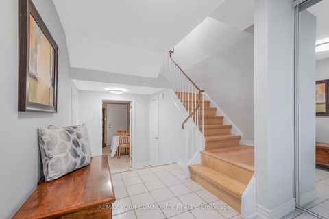 Photo 3 at 97 Poplar Crescent, Aurora Highlands, Aurora