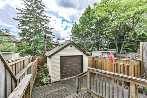 Photo 26 at 20 Bonnie Brae Boulevard, East York, Toronto