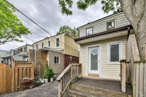Photo 27 at 20 Bonnie Brae Boulevard, East York, Toronto
