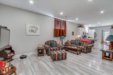 Photo 33 at 796 Rockaway Road, Historic Lakeshore Communities, Georgina