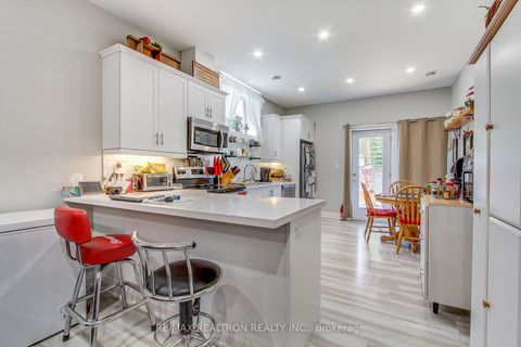 Photo 35 at 796 Rockaway Road, Historic Lakeshore Communities, Georgina