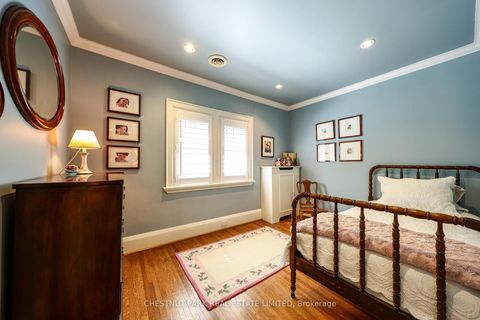 Photo 18 at 74 Chatsworth Drive, Lawrence Park South, Toronto