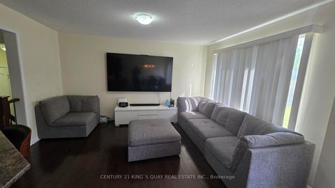 Photo 2 at 7 Stotts Terrace, Centennial Scarborough, Toronto