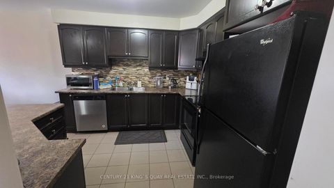 Photo 5 at 7 Stotts Terrace, Centennial Scarborough, Toronto