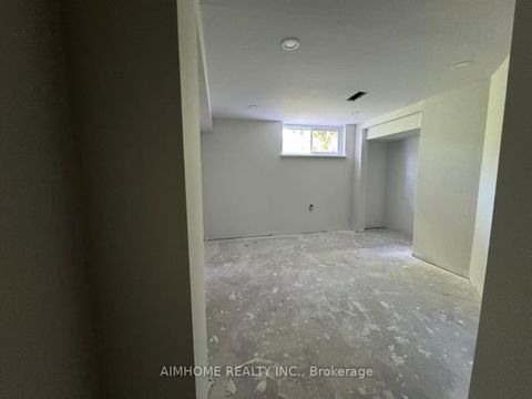 Photo 1 at 36 Moraine Hill Drive, Sullivan, Toronto