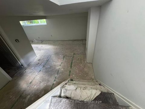 Photo 7 at 36 Moraine Hill Drive, Sullivan, Toronto