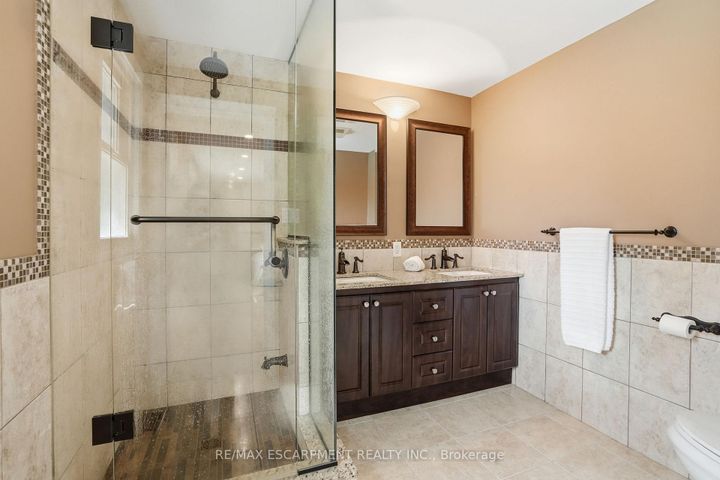 Photo 18 at 1321 Fairway Court, Tyandaga, Burlington