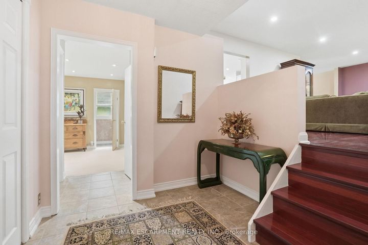 Photo 25 at 1321 Fairway Court, Tyandaga, Burlington
