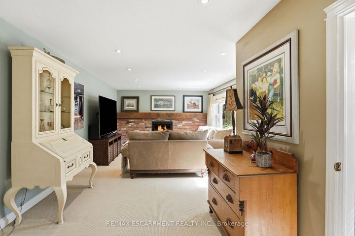Photo 28 at 1321 Fairway Court, Tyandaga, Burlington