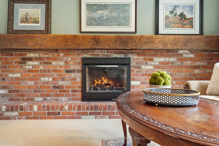 Photo 30 at 1321 Fairway Court, Tyandaga, Burlington