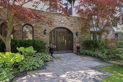 Photo 3 at 305 - 71 Old Mill Road, Kingsway South, Toronto