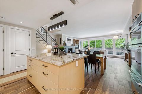 Photo 11 at 305 - 71 Old Mill Road, Kingsway South, Toronto