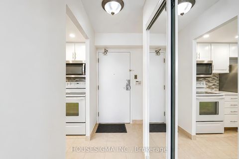Photo 5 at 1602 - 5 Greystone Walk Drive, Kennedy Park, Toronto