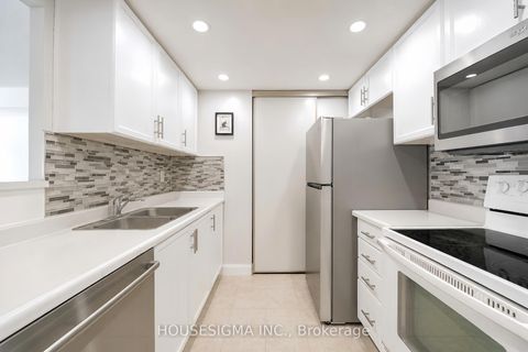 Photo 6 at 1602 - 5 Greystone Walk Drive, Kennedy Park, Toronto