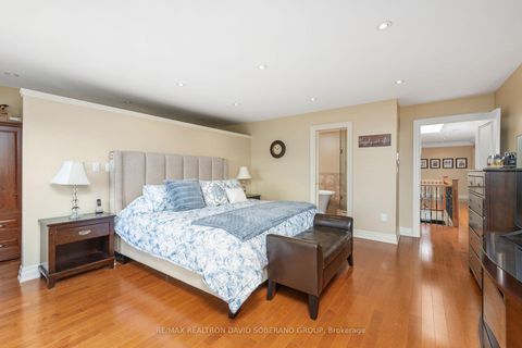Photo 20 at 17 Marwill Street, Clanton Park, Toronto