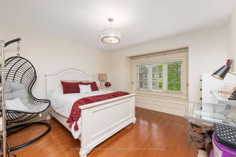 Photo 26 at 17 Marwill Street, Clanton Park, Toronto