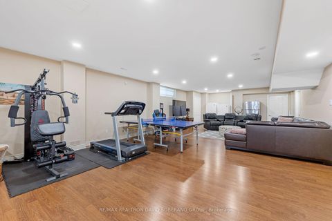Photo 35 at 17 Marwill Street, Clanton Park, Toronto