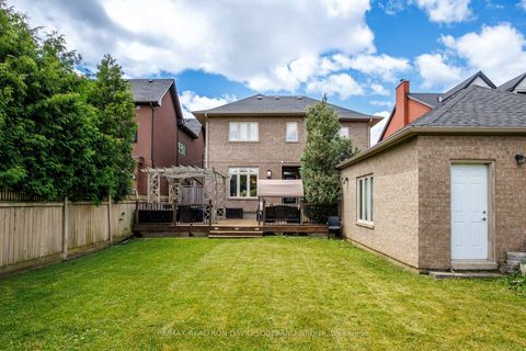 Photo 42 at 17 Marwill Street, Clanton Park, Toronto