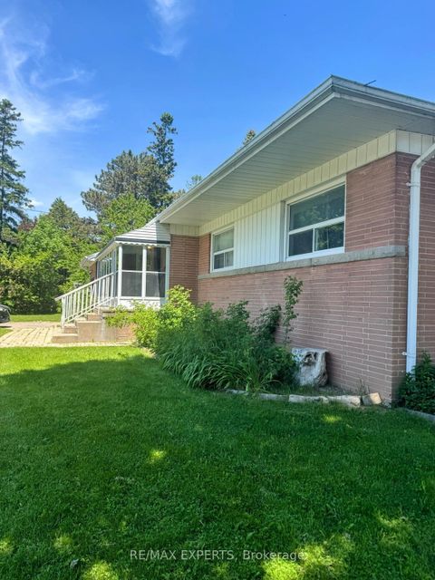 Photo 4 at 71 Lloyd Manor Road, Rosethorn, Toronto