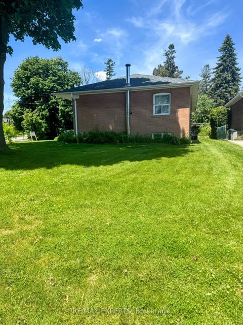 Photo 6 at 71 Lloyd Manor Road, Rosethorn, Toronto