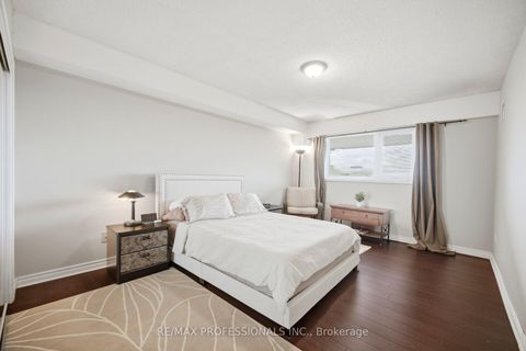 Photo 23 at 1907 - 250 Scarlett Road, Smythe, Toronto