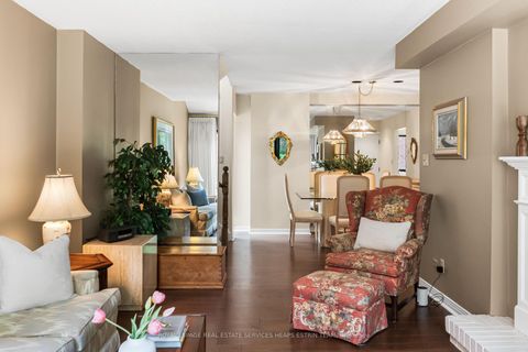 Photo 5 at 116 - 10 Walker Avenue, St. Clair, Toronto