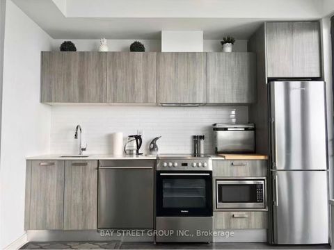 Photo 6 at 902 - 50 Charles Street E, Yonge Corridor, Toronto