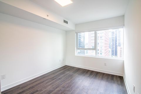 Photo 9 at 2104 - 609 Sherbourne Street, North St. James Town, Toronto