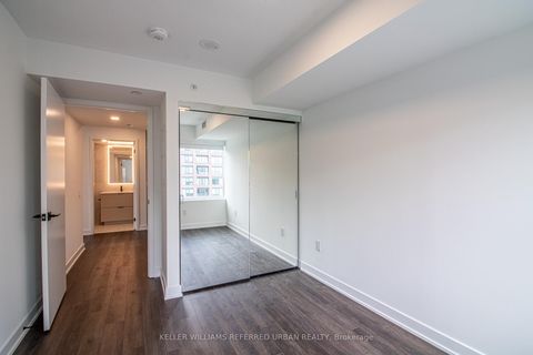 Photo 13 at 2104 - 609 Sherbourne Street, North St. James Town, Toronto
