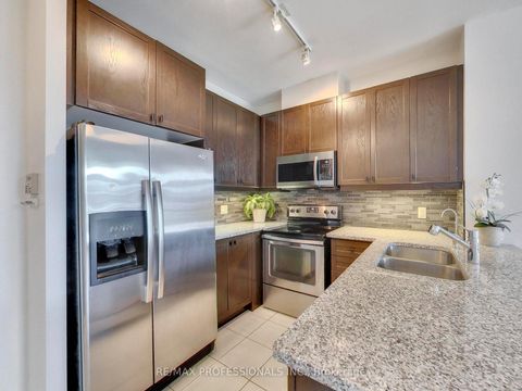 Photo 10 at 711 - 1135 Royal York Road, Humber Valley, Toronto