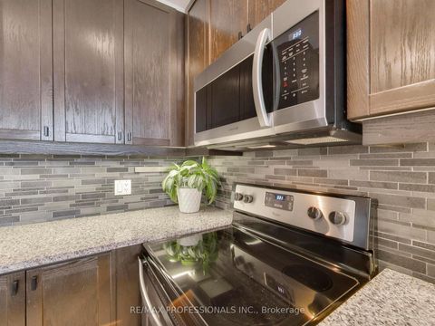 Photo 12 at 711 - 1135 Royal York Road, Humber Valley, Toronto