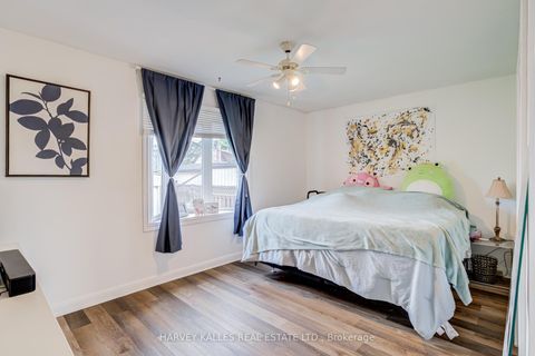Photo 15 at 9 Sealcove Drive, Etobicoke West Mall, Toronto