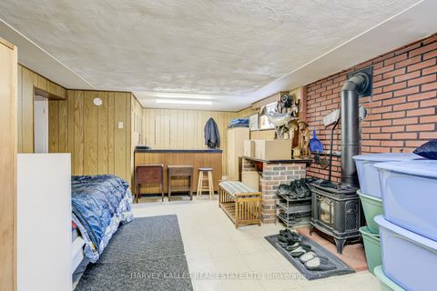 Photo 23 at 9 Sealcove Drive, Etobicoke West Mall, Toronto