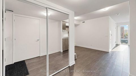 Photo 11 at 616 - 60 Shuter Street, Yonge Corridor, Toronto