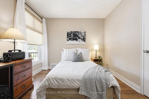 Photo 30 at 39 Sealcove Drive, Etobicoke West Mall, Toronto