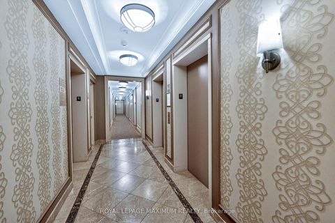 Photo 6 at 914 - 9245 Jane Street, Maple, Vaughan