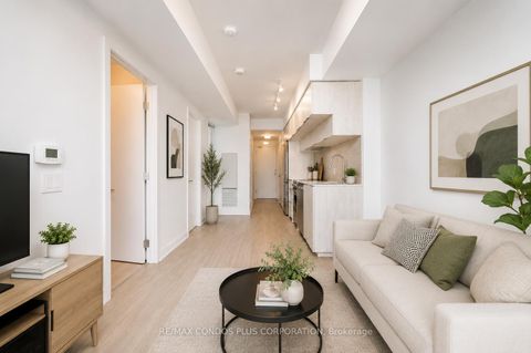 Photo 2 at 2215 - 181 Dundas Street E, Yonge Corridor, Toronto