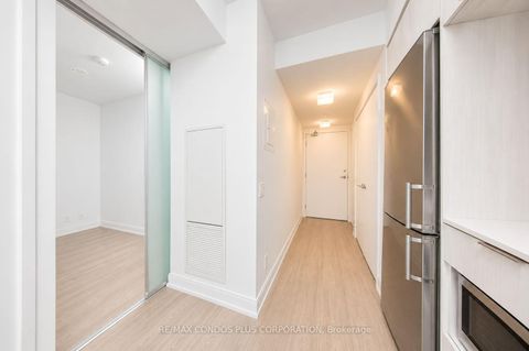 Photo 15 at 2215 - 181 Dundas Street E, Yonge Corridor, Toronto