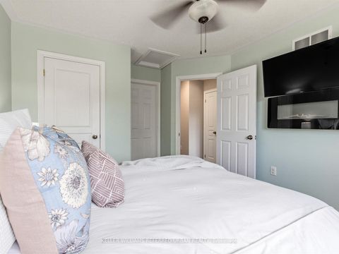 Photo 12 at 5 Caserta Street, Historic Lakeshore Communities, Georgina